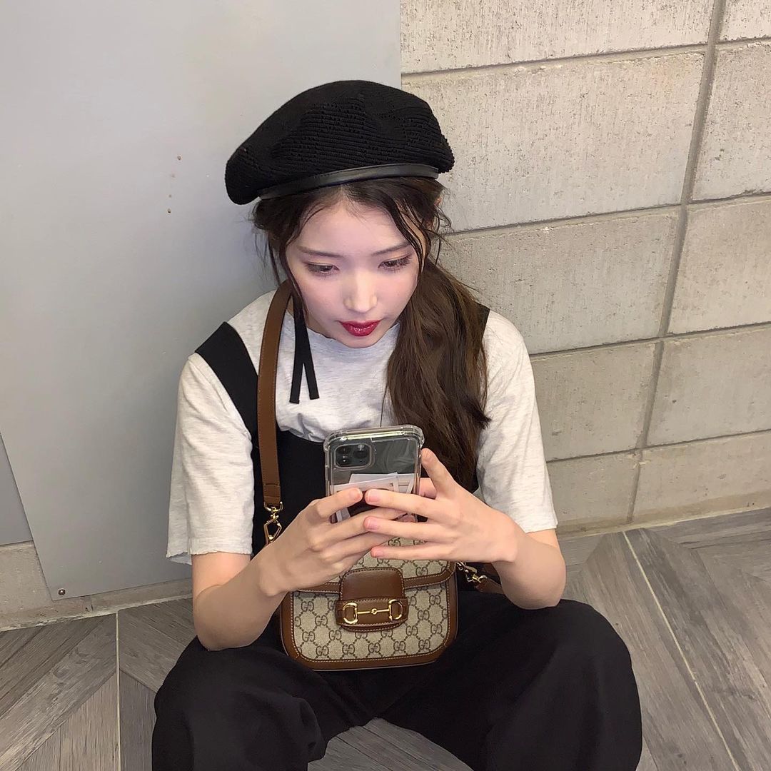 包君滿意｜不只很會唱，也很懂買！你要的 IU 同款 GUCCI 精品包，我們幫你搜出來了！