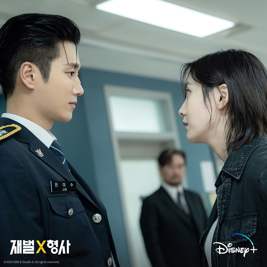 網熱議「一追上癮」韓劇推薦！《殺人者的購物中心》李棟旭化身高冷神祕大叔！朴信惠、朴炯植時隔十年再合作引關注！