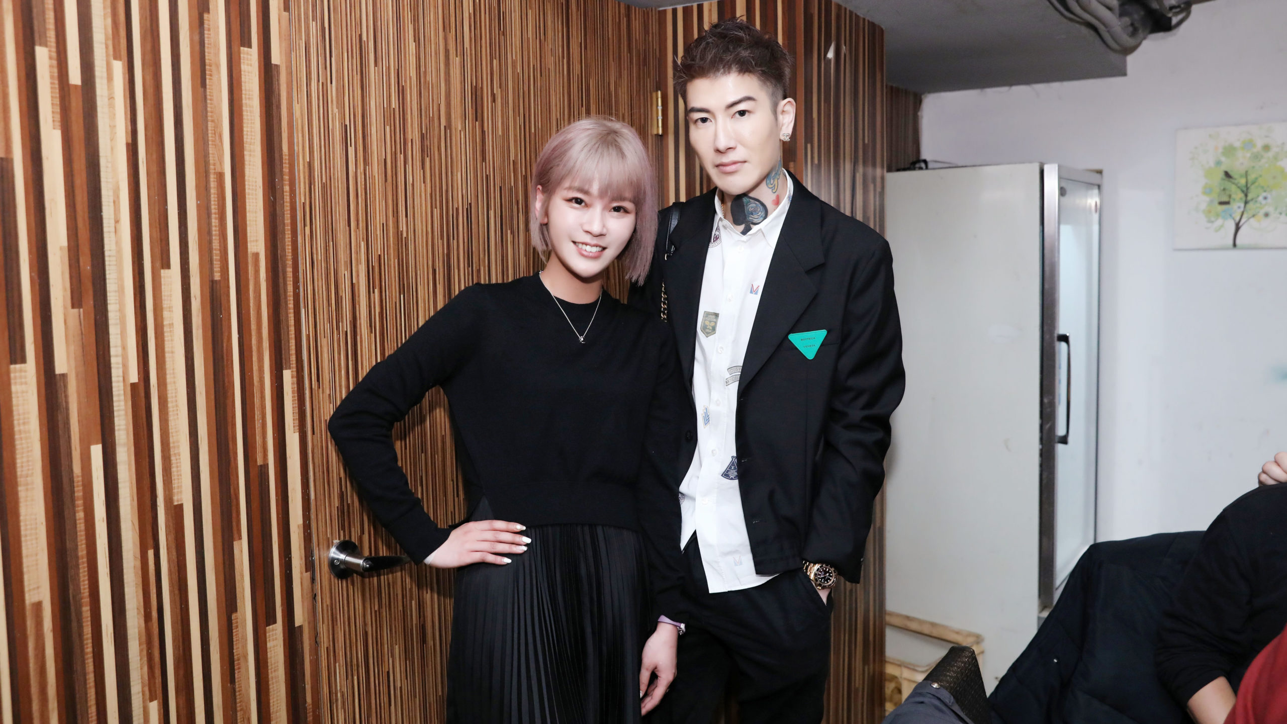 丟丟妹離婚不到一年突認愛，「超帥男友正面照曝光」驚人身份遭起底！