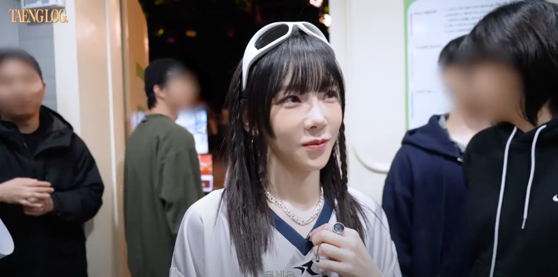 少時太妍近照曝光竟撞臉「趙權」！網友驚：小姐，你哪位？