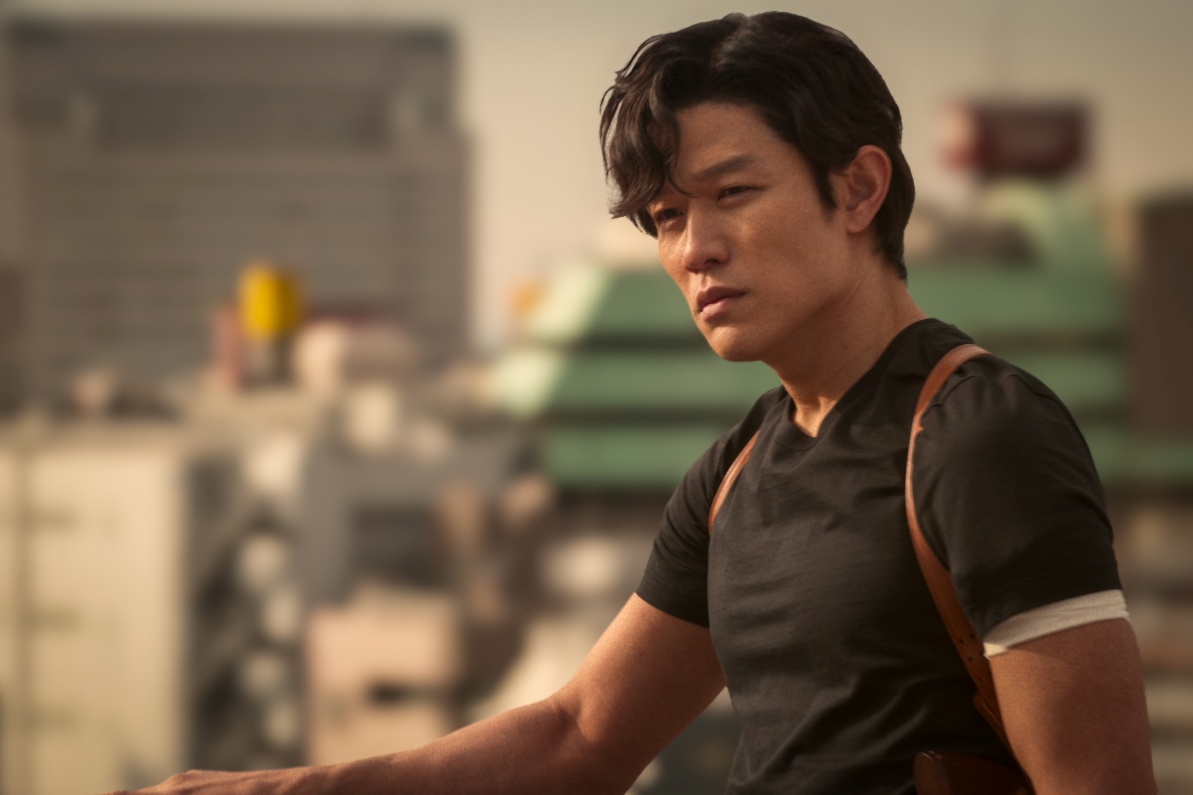 鈴木亮平主演 Netflix 真人版《城市獵人》！預告開頭就超母湯！網：就是要這麼變態才對味