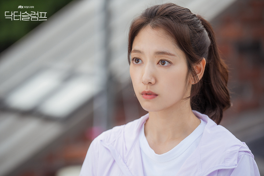 網路話題討論累積 TOP 5 公開！《和我老公結婚吧》主演群全上榜！《低谷醫生》暖心劇情擄獲觀眾的心！