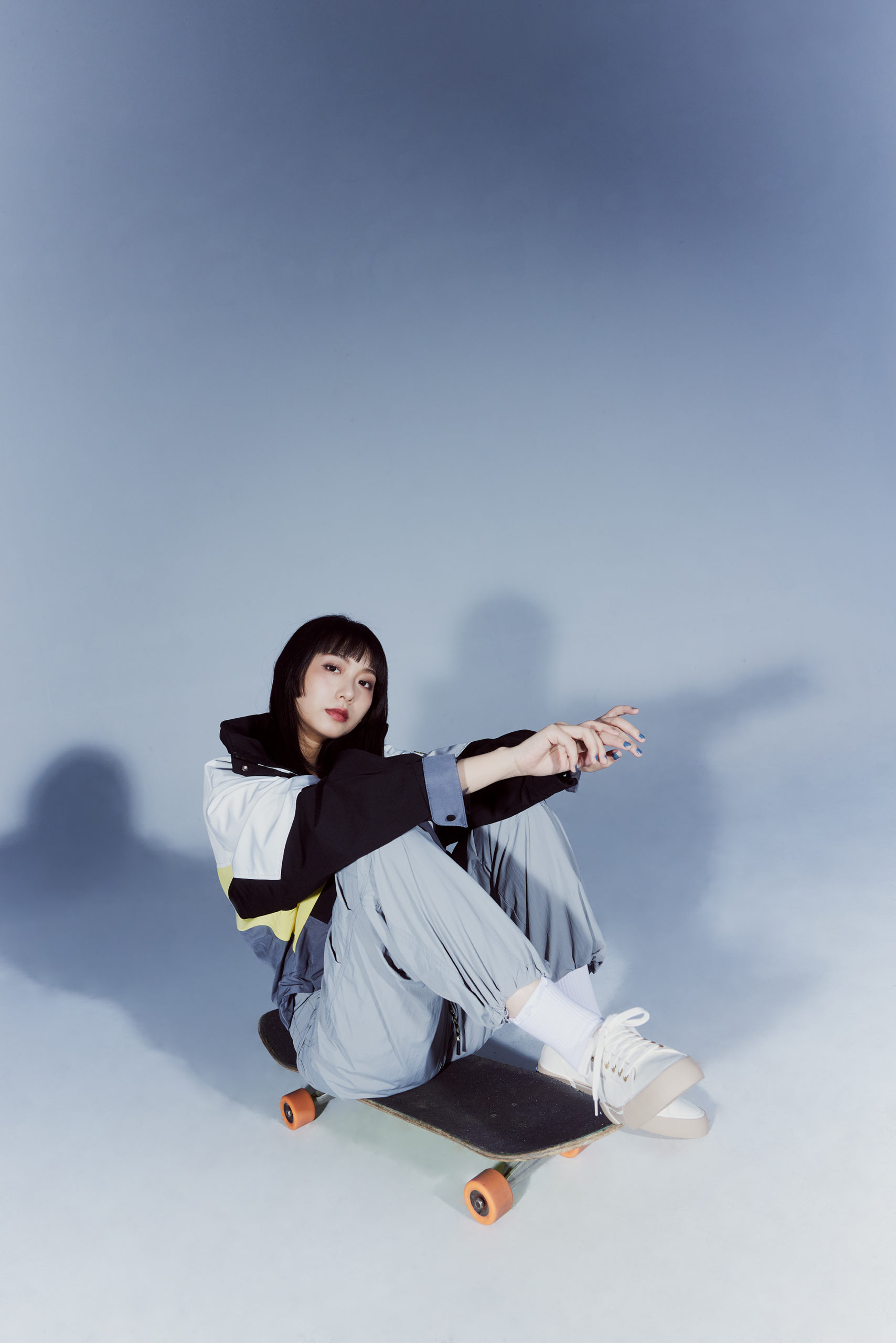 風靡全球的時尚經典 Keds小白鞋陪妳顛覆自我，創造百變穿搭，展現獨特的個性魅力！