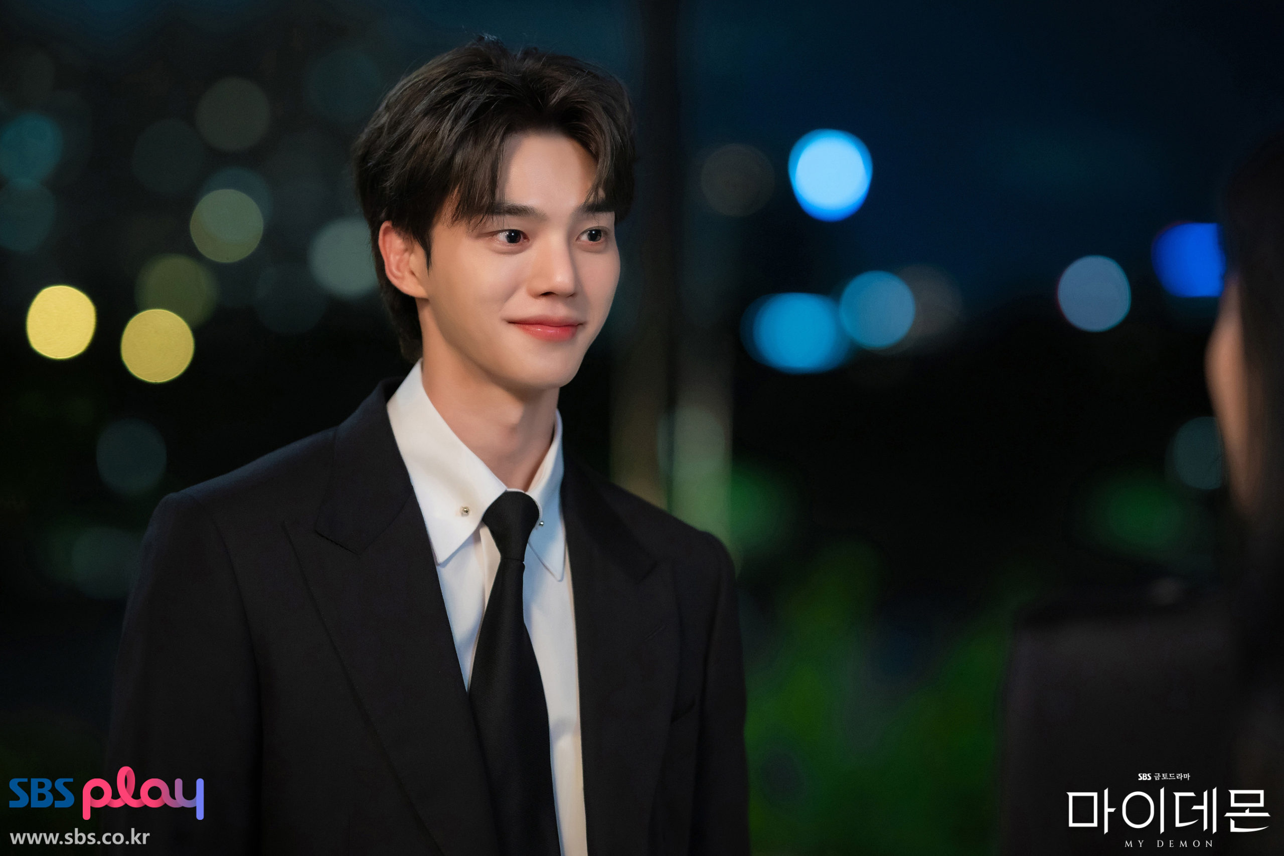 近期 Netflix 韓劇「全球積分」TOP.5！《魅惑之人》極致拉扯讓人超入戲！《低谷醫生》療癒金句頻出先熱議！