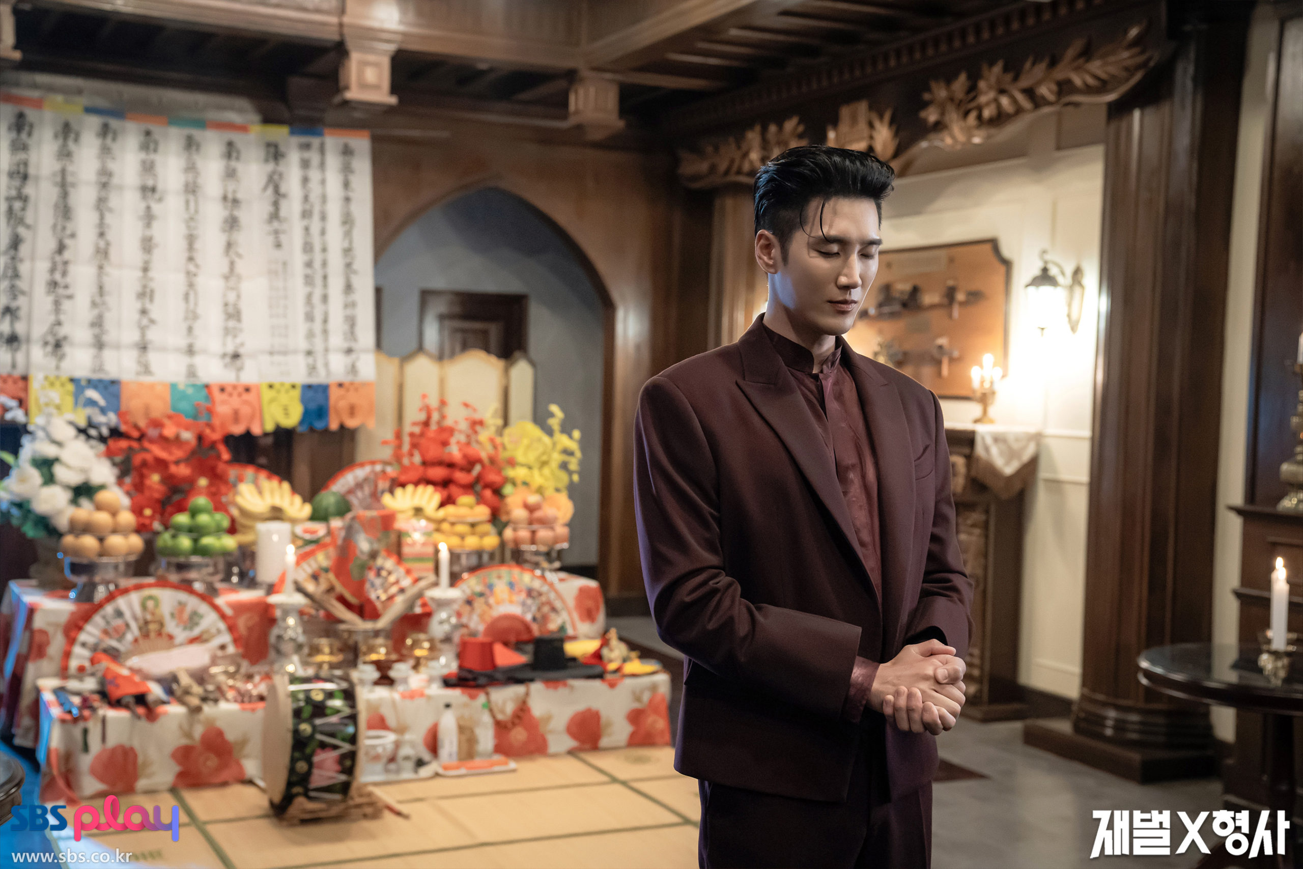 近期韓劇「搜尋度」TOP 5！《金字塔遊戲》生存排名戰爭掀熱議！《財閥X刑警》逗趣搞笑獲好評！