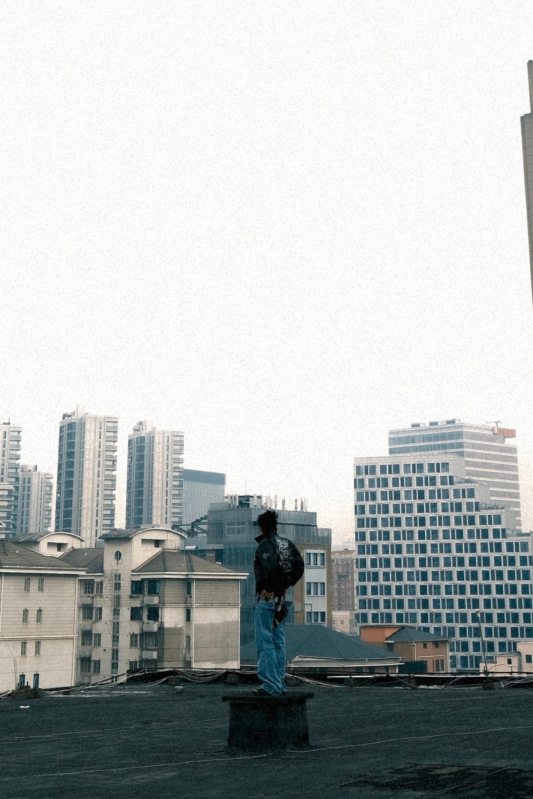 被踢爆「隱瞞HPV高帶原者」害4女感染？饒舌歌手滿舒克神隱多天現身回擊