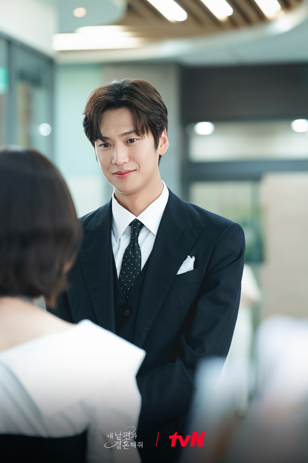 網路話題討論累積 TOP 5 公開！《和我老公結婚吧》主演群全上榜！《低谷醫生》暖心劇情擄獲觀眾的心！