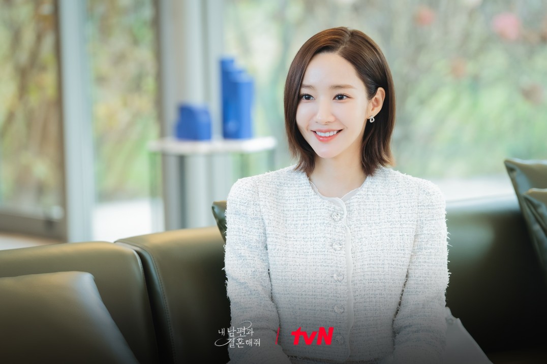 網路話題討論累積 TOP 5 公開！《和我老公結婚吧》主演群全上榜！《低谷醫生》暖心劇情擄獲觀眾的心！