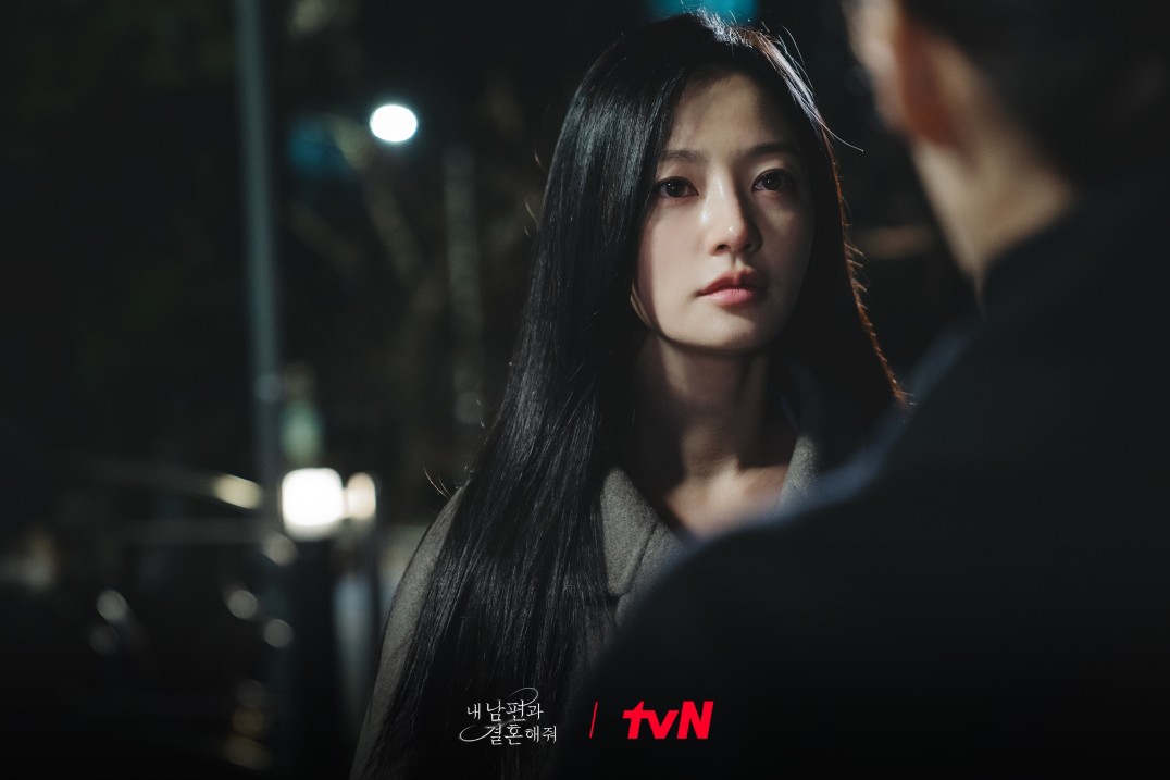 網路話題討論累積 TOP 5 公開！《和我老公結婚吧》主演群全上榜！《低谷醫生》暖心劇情擄獲觀眾的心！