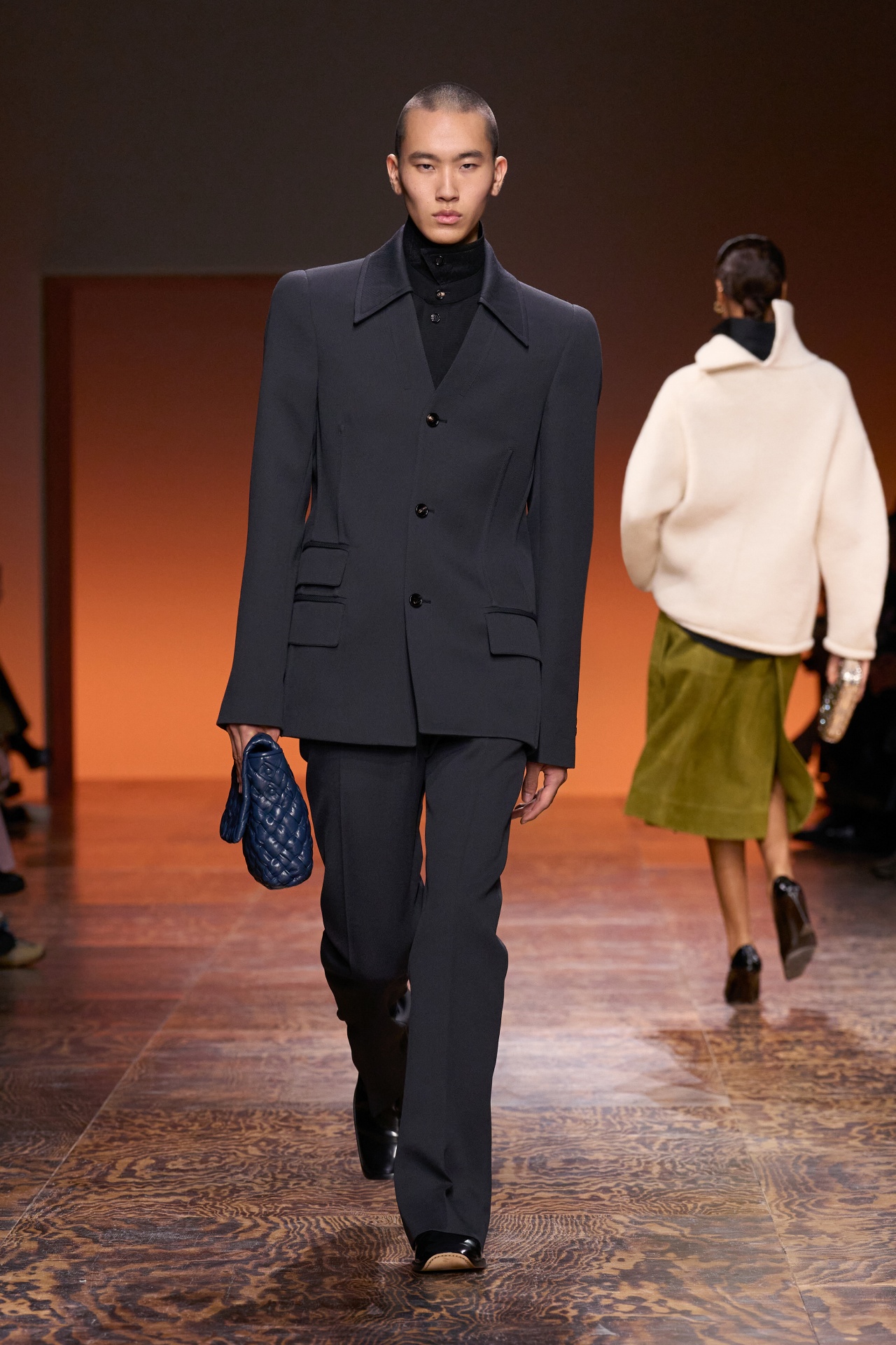 日常的紀念主義！Bottega Veneta 2024 秋冬系列釋出！