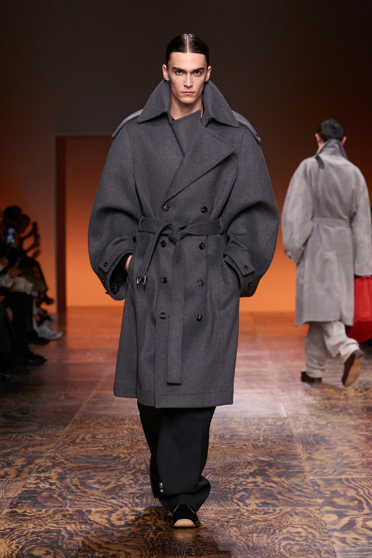 日常的紀念主義！Bottega Veneta 2024 秋冬系列釋出！