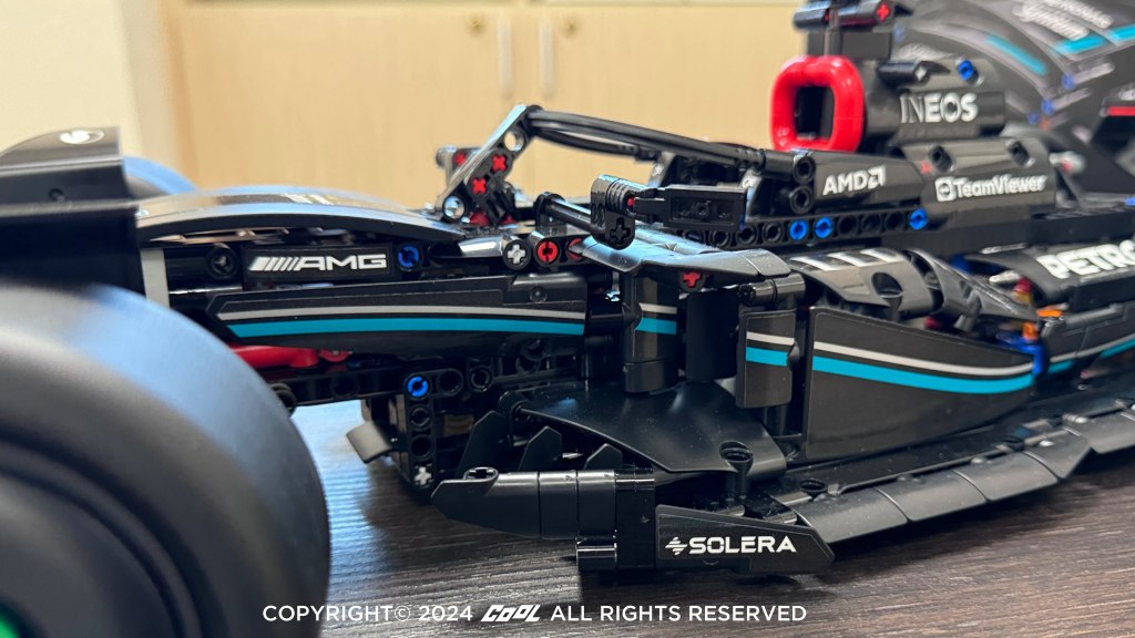 F1 賽車迷必看！LEGO 樂高科技系列忠實還原 Mercedes-AMG F1 車隊賽道王者 W14 E Performance