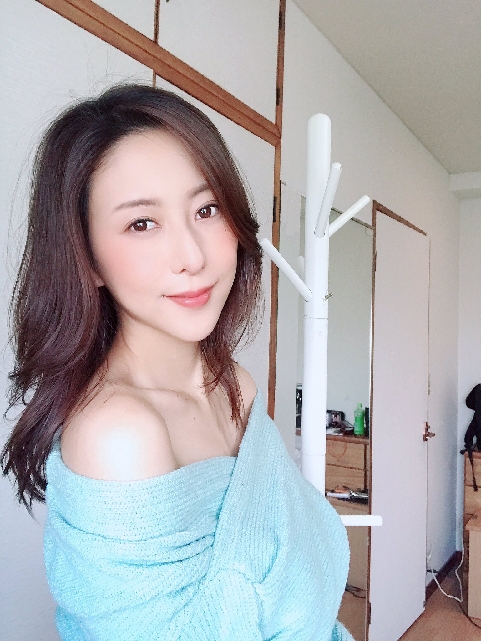 傳奇的逆襲！松下松榮子 引退三年後重返「百大排行」，引發老司機驚呼：復出肯定霸榜