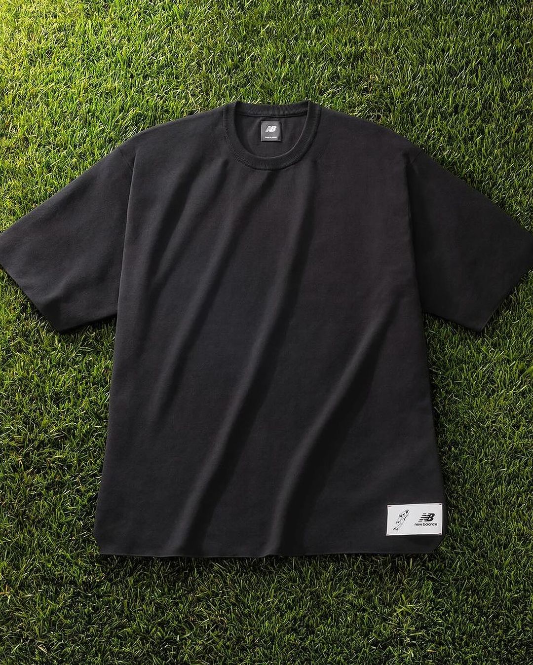 最終選擇「跑者」翔平！New Balance 公布「大谷翔平」個人 LOGO，首波 T-Shirt 販售消息釋出！