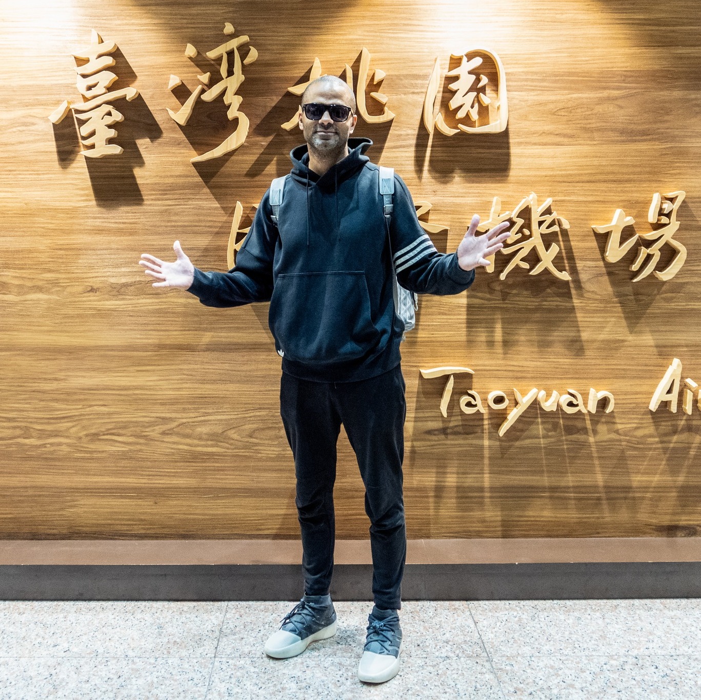 NBA 傳奇球星降臨！「法國小跑車」Tony Parker 抵台，開啟為期三天高中訓練營！