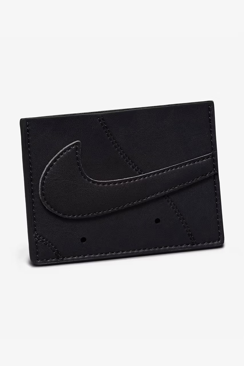 如何低調炫耀鞋頭身分？你只需要從口袋掏出這款 Nike Air Force 1 造型卡夾