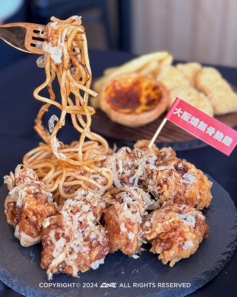 想吃不用飛日本！肯德基「金黃比司吉」回來了！加碼「大阪燒無骨脆雞＋日式炒麵」爽、香、脆好滿足