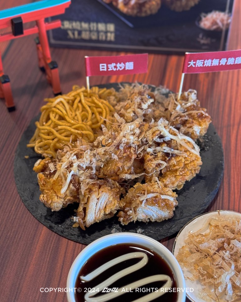 想吃不用飛日本！肯德基「金黃比司吉」回來了！加碼「大阪燒無骨脆雞＋日式炒麵」爽、香、脆好滿足