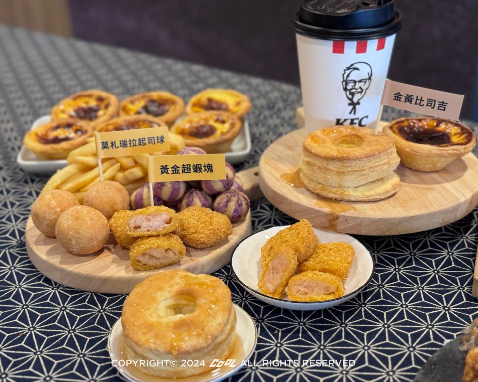 想吃不用飛日本！肯德基「金黃比司吉」回來了！加碼「大阪燒無骨脆雞＋日式炒麵」爽、香、脆好滿足