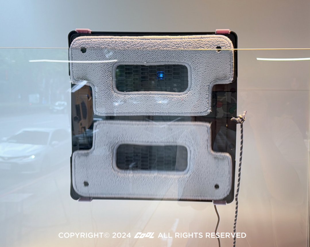 ELB™邊緣、漏氣及碰撞偵測專利技術能在玻妞 HOBOT-S6 Pro接近窗框邊緣時立即折返。