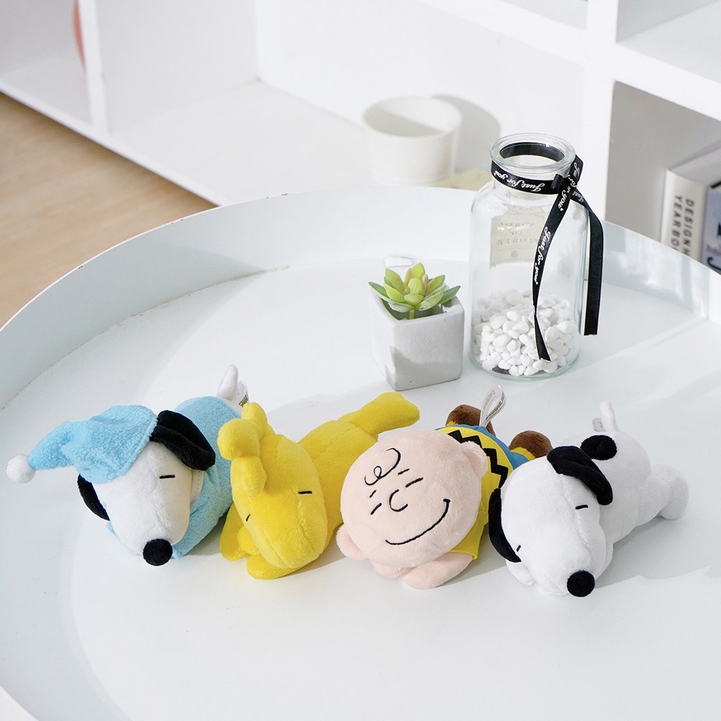 抱緊處理！超大號「史努比大頭造型玩偶」這天開啟預購！當抱枕、床伴、懶骨頭超療癒