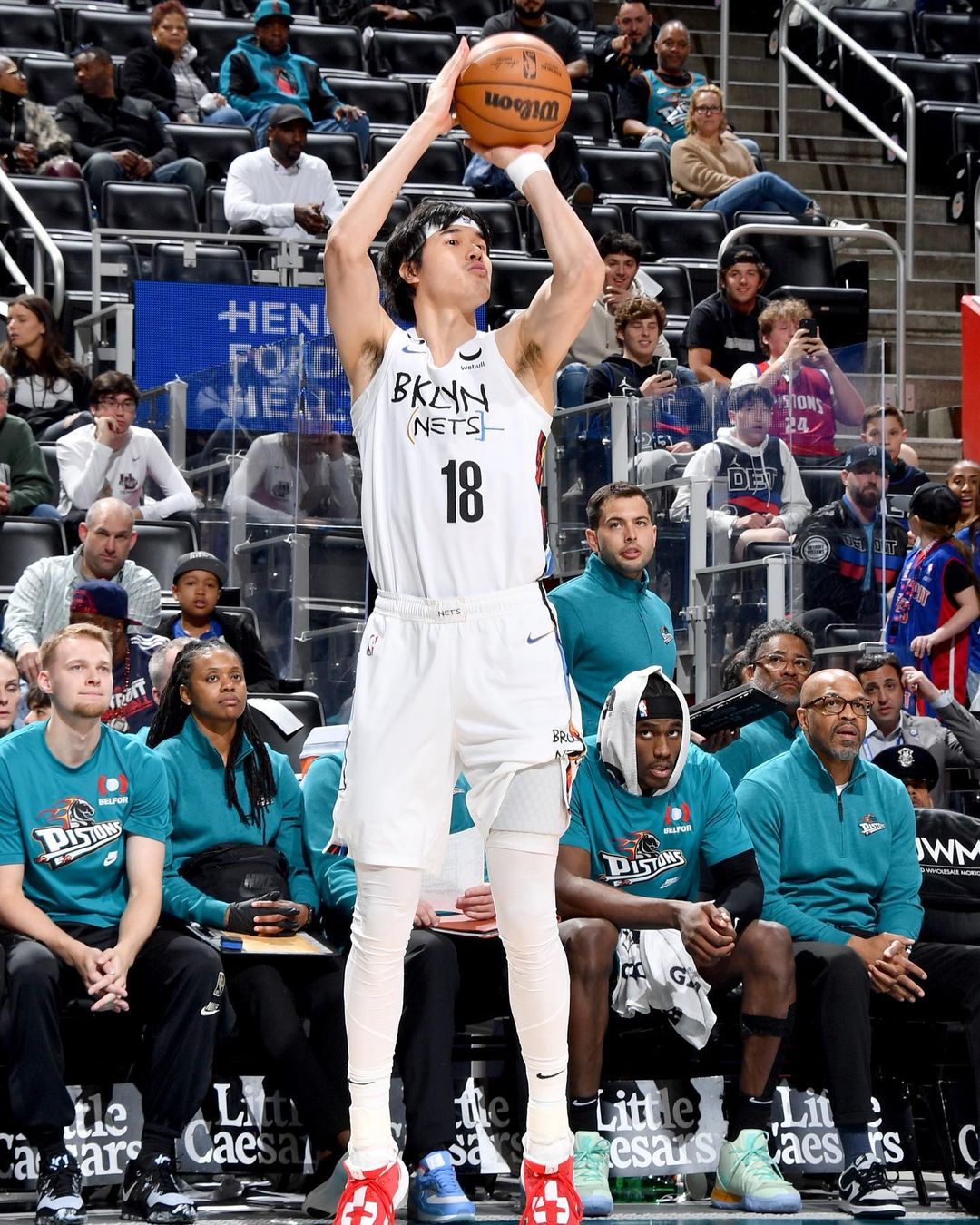 放棄下季八千萬台幣薪資！渡邊雄太宣布結束 NBA 生涯將回日本打球，直播感嘆：只想快樂打球