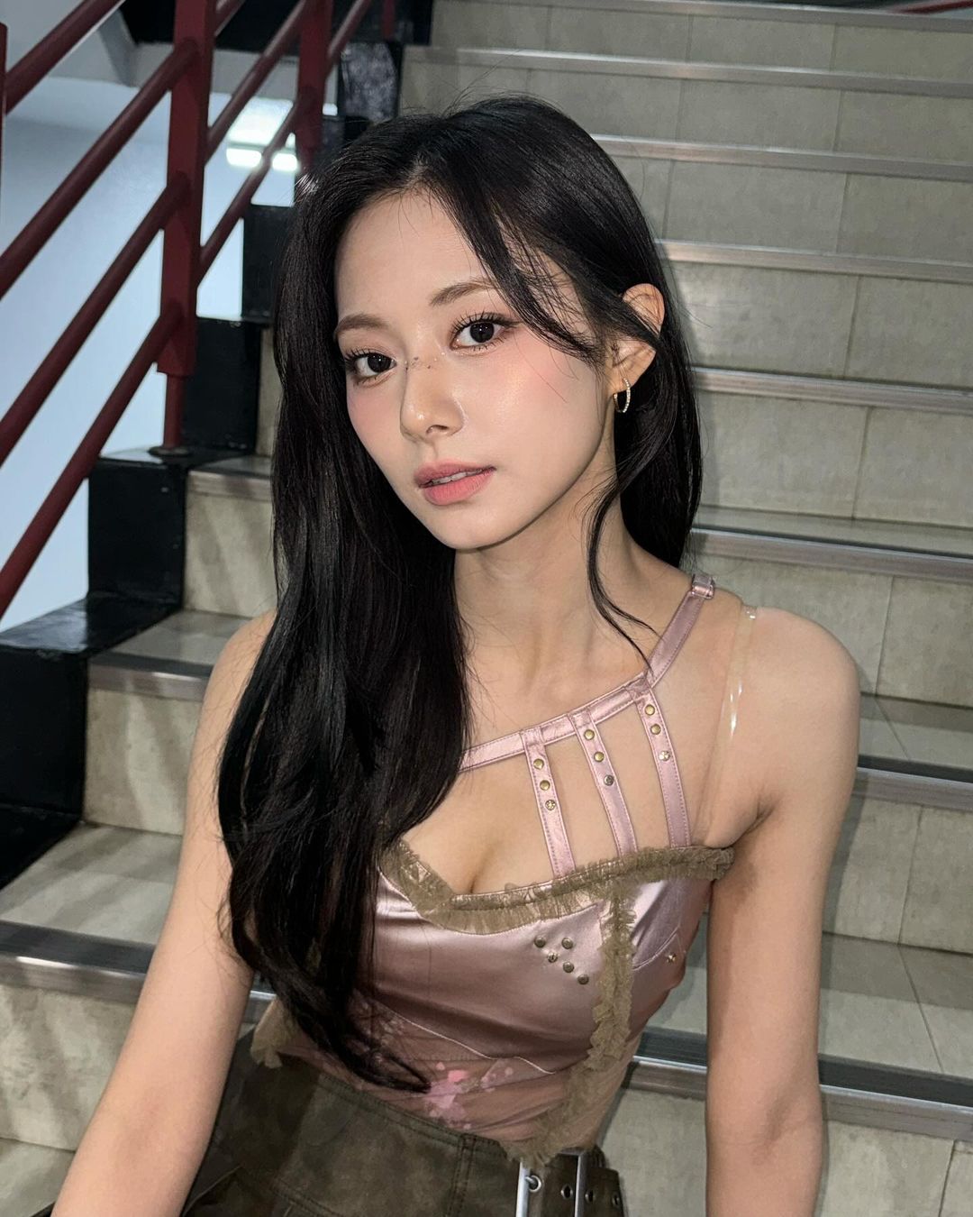 PTT 鄉民精闢分析「子瑜其實超適合 solo」原因引熱議！網推爆：一定大紅！