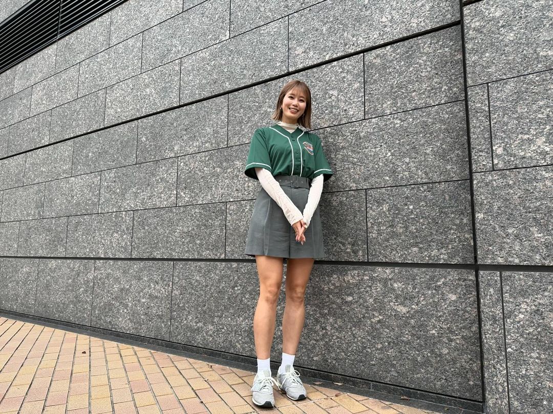 乾真大變乾真高？日本女星分享抽到的日職「出包」球員卡，身高 176 公尺笑翻網友！