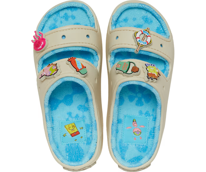 是誰住在深海的大鳳梨裡？《海綿寶寶》x Crocs 全新聯名系列鞋款正式發佈