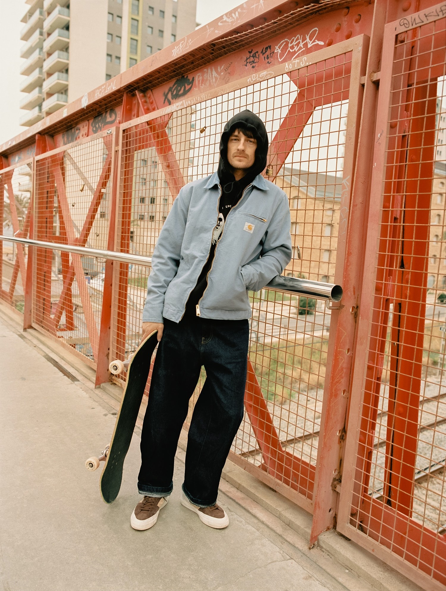 令人驚豔的質感！Carhartt WIP x CONVERSE CONS 最新聯名系列鞋款即將登場