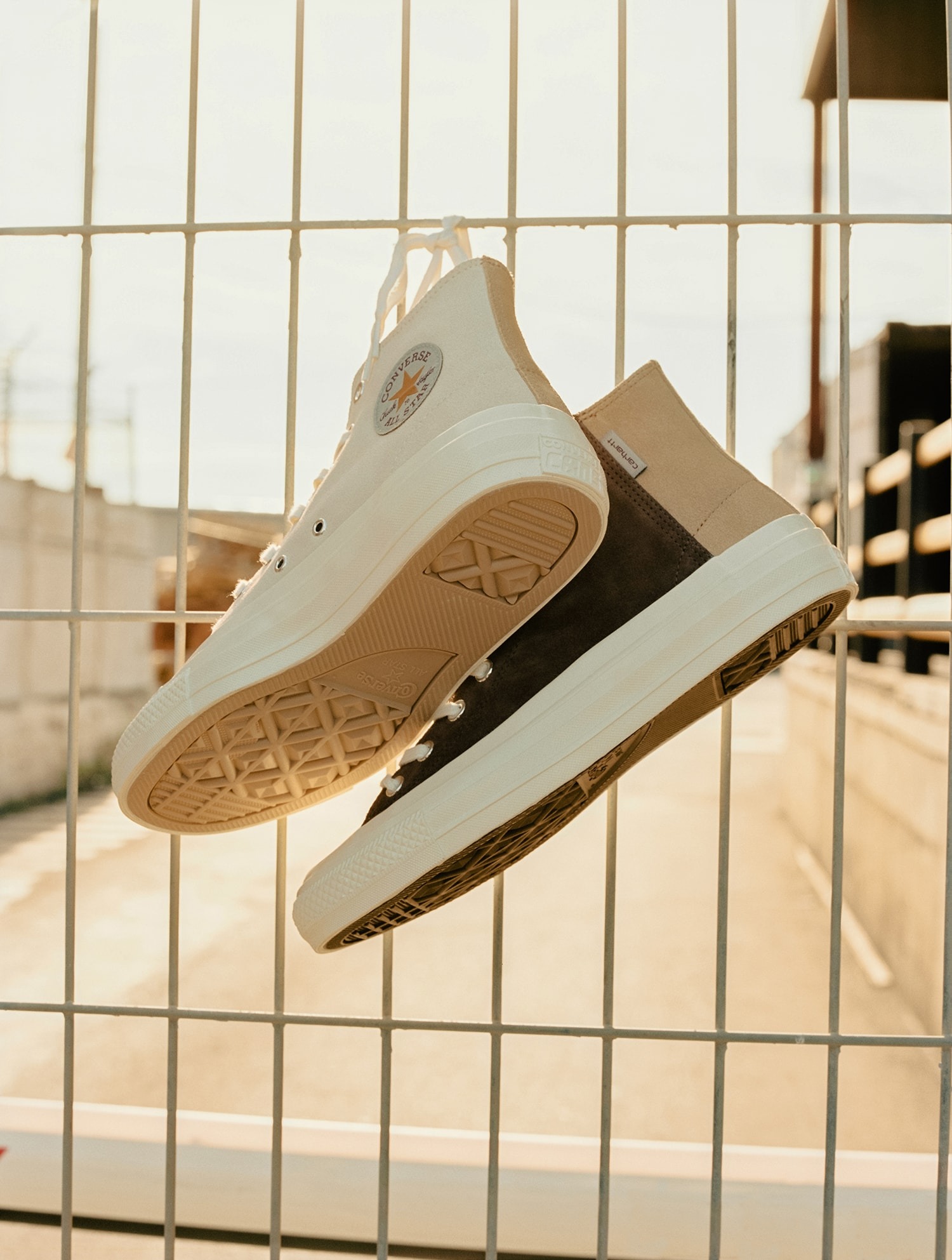令人驚豔的質感！Carhartt WIP x CONVERSE CONS 最新聯名系列鞋款即將登場