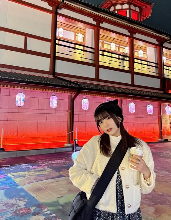 啦啦隊女神瑟七 520 突曬情侶照！同框富邦應援團長 羞喊：我們適合嗎