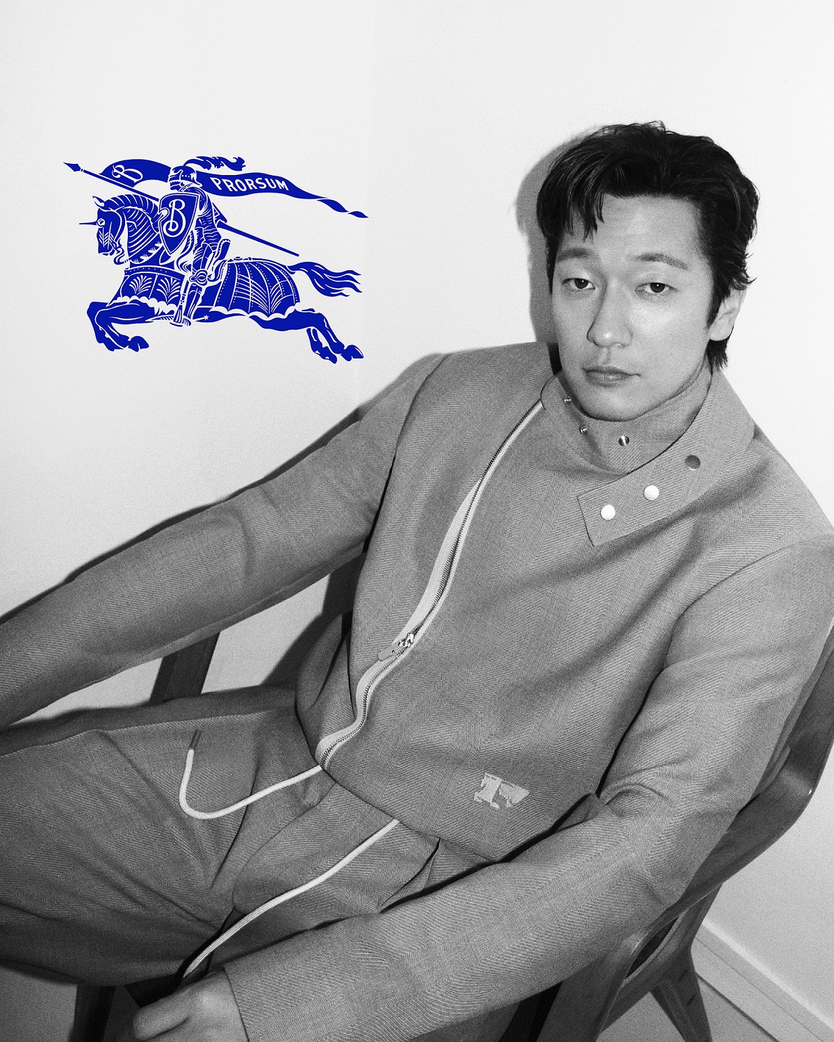 太帥了！「大叔男神」孫錫久成為 Burberry 最新品牌大使！