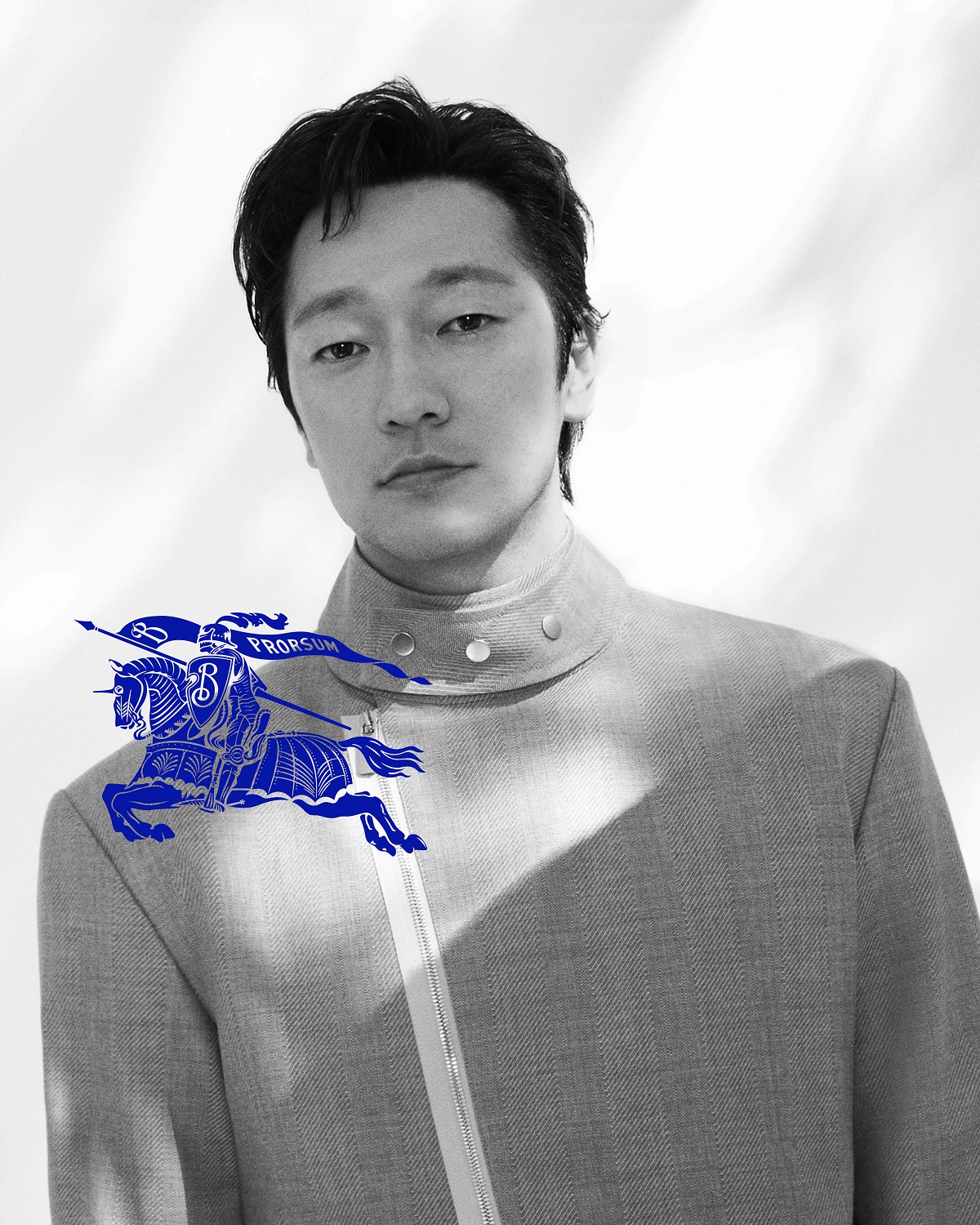 太帥了！「大叔男神」孫錫久成為 Burberry 最新品牌大使！