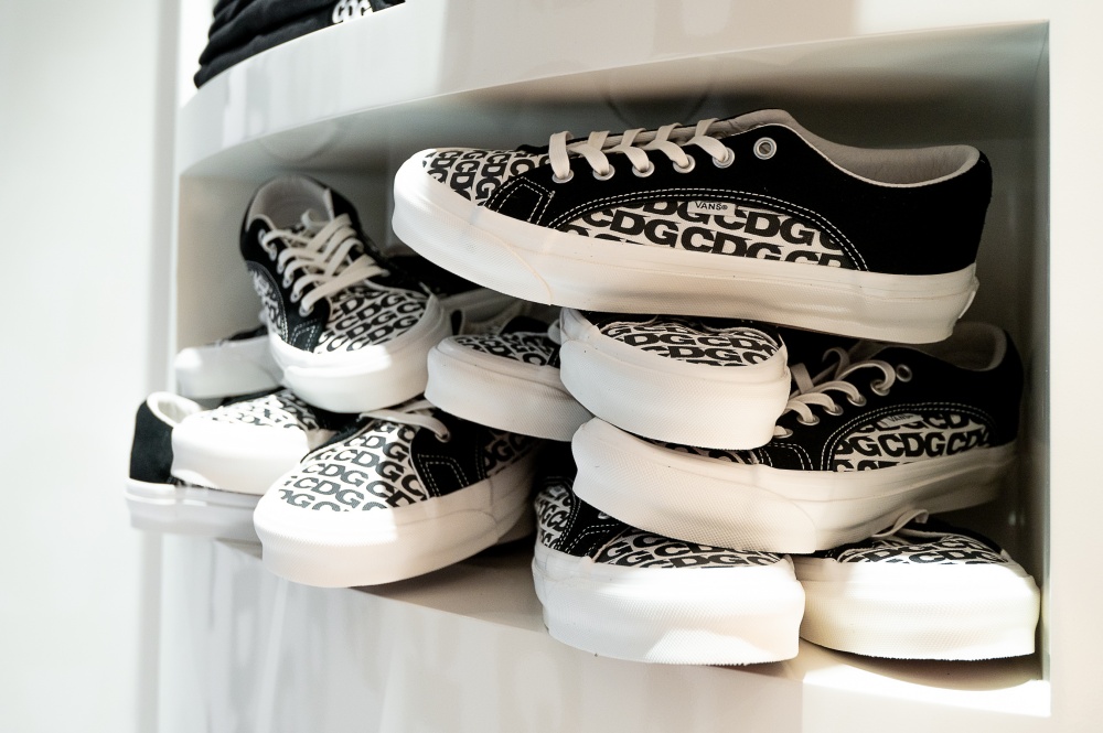 免出國就能買到第一手！川久保玲平價支線 CDGCDGCDG 全台首間實體店開幕，品項超齊全！