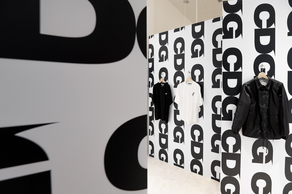 免出國就能買到第一手！川久保玲平價支線 CDGCDGCDG 全台首間實體店開幕，品項超齊全！