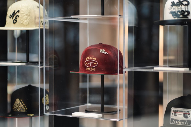 COOL 直擊｜前進香港 New Era「59FIFTY® DAY」活動現場！打造超巨 59FIFTY® 帽款展覽館！不只展示 70  頂珍稀聯名帽、還販售限量公仔！