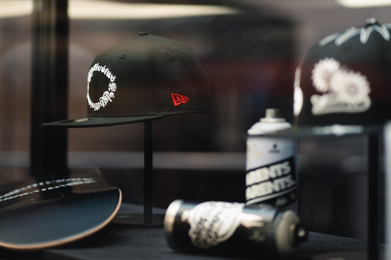COOL 直擊｜前進香港 New Era「59FIFTY® DAY」活動現場！打造超巨 59FIFTY® 帽款展覽館！不只展示 70  頂珍稀聯名帽、還販售限量公仔！