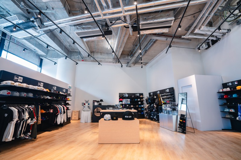 COOL 直擊｜前進香港 New Era「59FIFTY® DAY」活動現場！打造超巨 59FIFTY® 帽款展覽館！不只展示 70  頂珍稀聯名帽、還販售限量公仔！