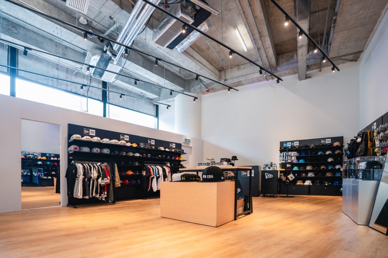 COOL 直擊｜前進香港 New Era「59FIFTY® DAY」活動現場！打造超巨 59FIFTY® 帽款展覽館！不只展示 70  頂珍稀聯名帽、還販售限量公仔！