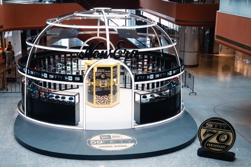 COOL 直擊｜前進香港 New Era「59FIFTY® DAY」活動現場！打造超巨 59FIFTY® 帽款展覽館！不只展示 70  頂珍稀聯名帽、還販售限量公仔！