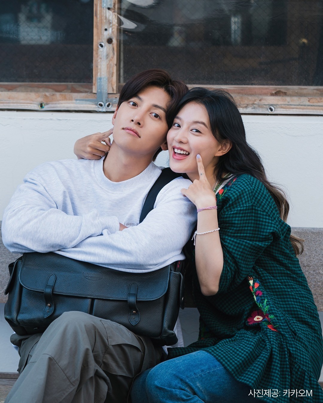 網評「最好看」輕鬆愛情韓劇！《閃亮的西瓜》青春熱血故事獲好評！