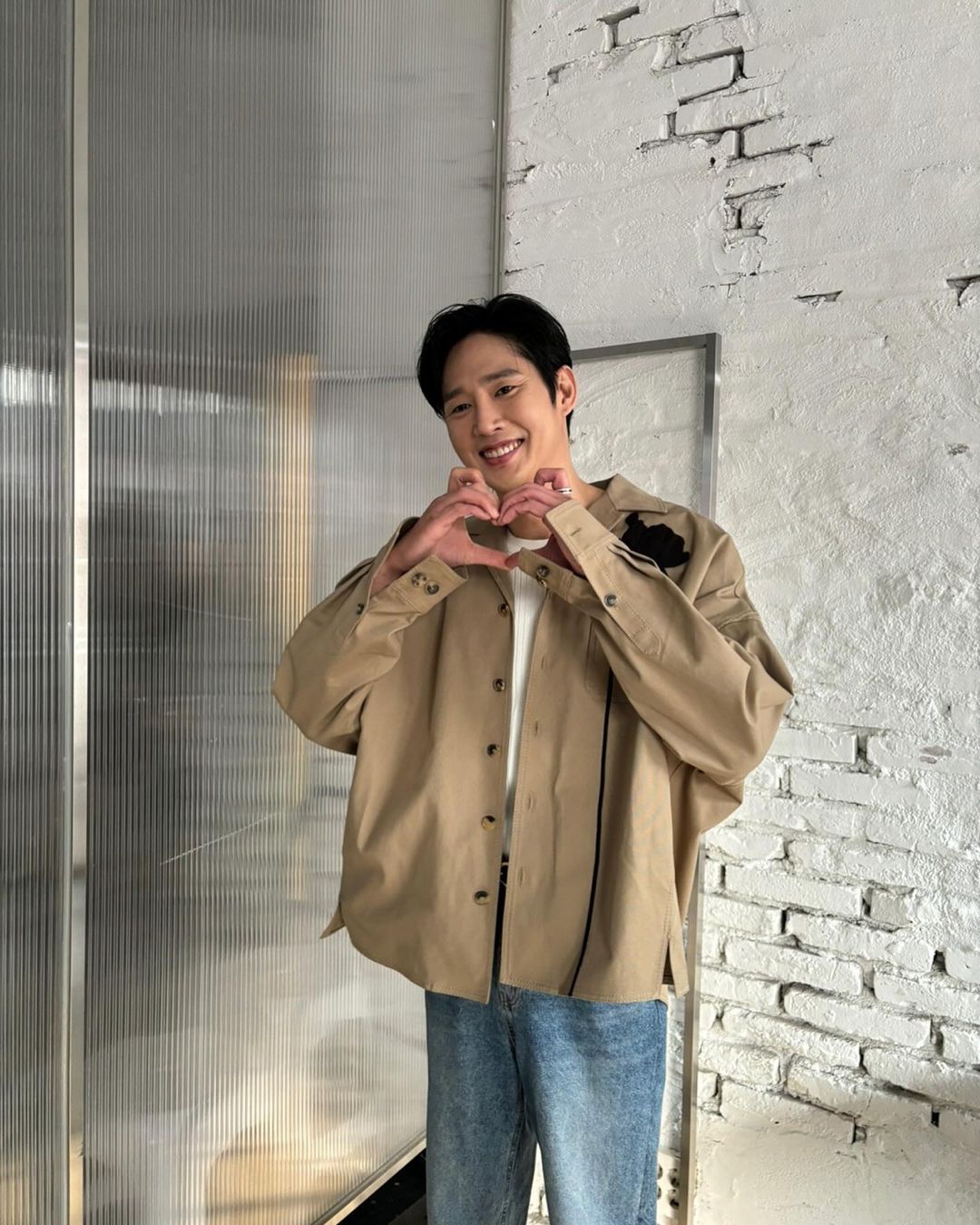 因戲成為全網公敵！盤點《淚之女王》反派「朴成焄」的 5 件事：吃飯被路人打、被大眾遺忘本名！