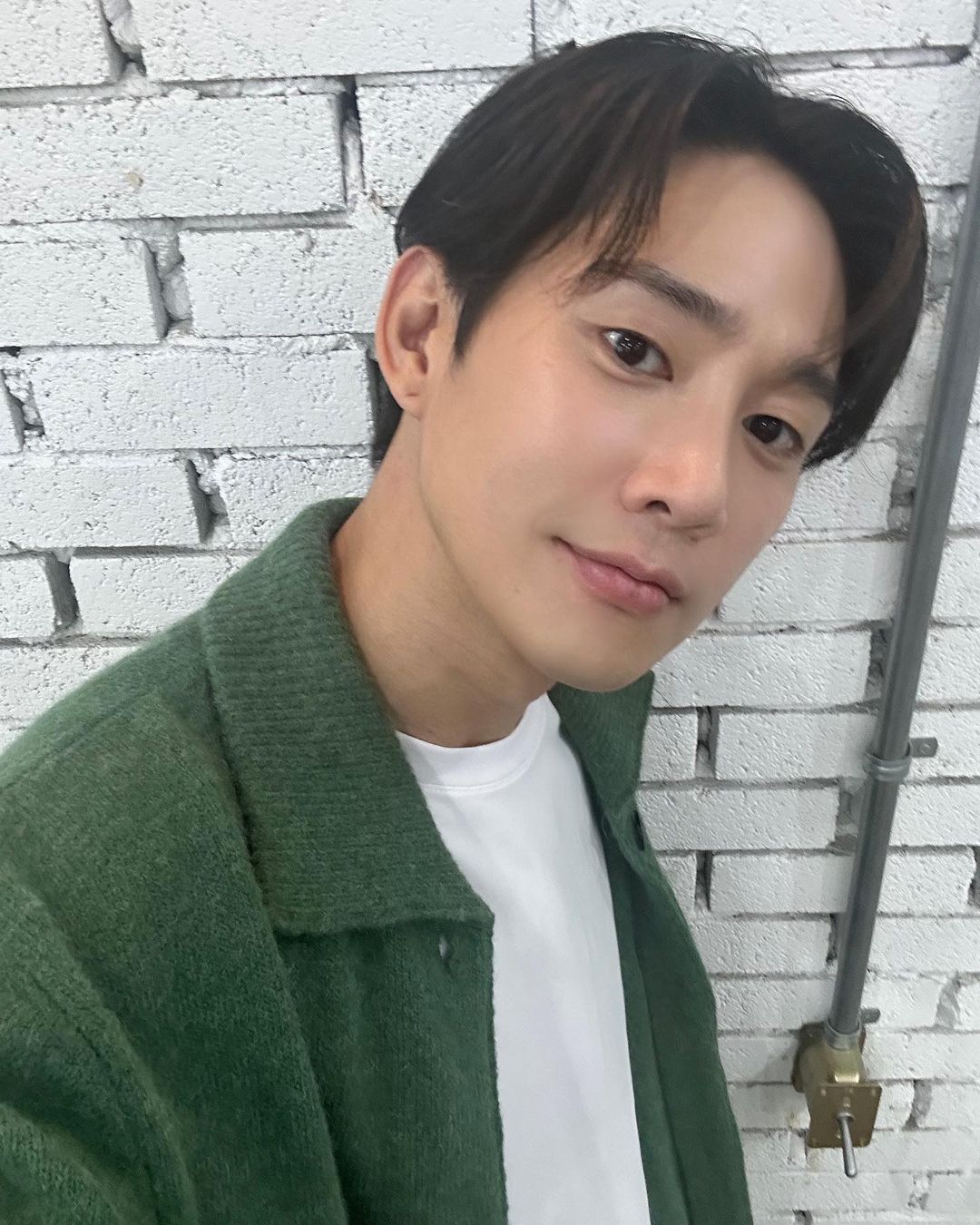 因戲成為全網公敵！盤點《淚之女王》反派「朴成焄」的 5 件事：吃飯被路人打、被大眾遺忘本名！