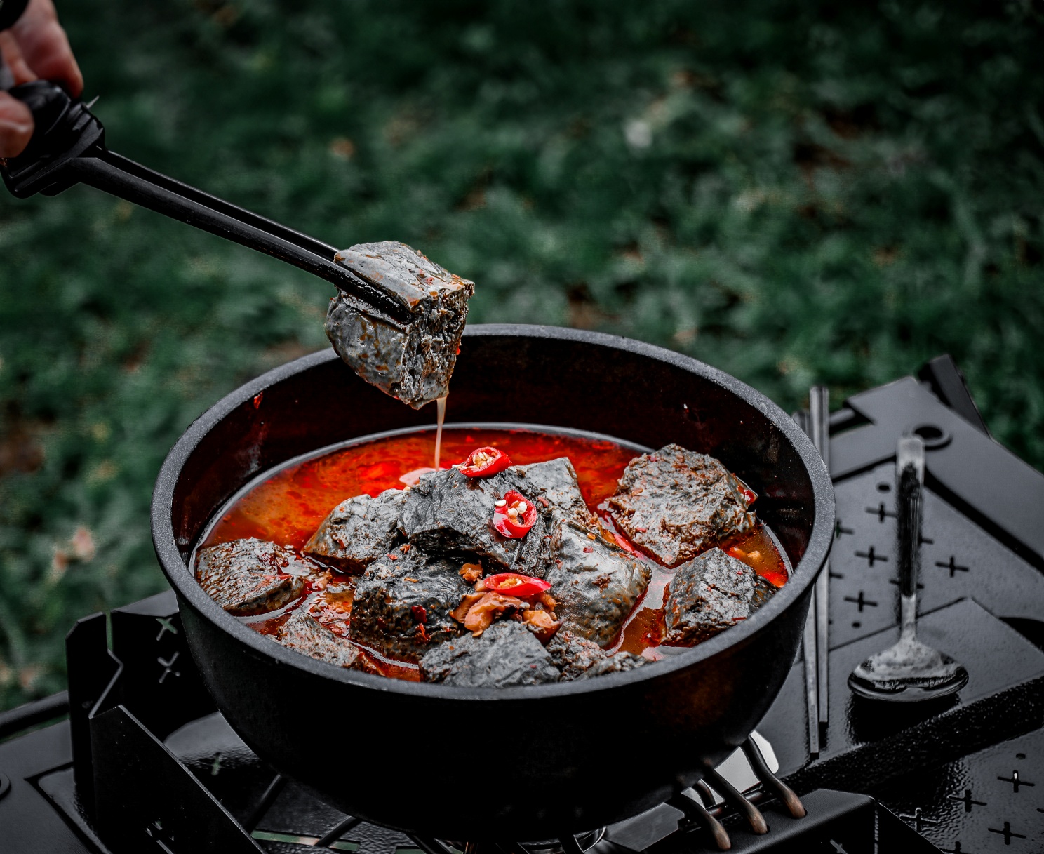 好想跟你一起在半夜看海聽音樂！最浪漫的夜間限定《吾夜Woo Love生活節》即將在本月登場！