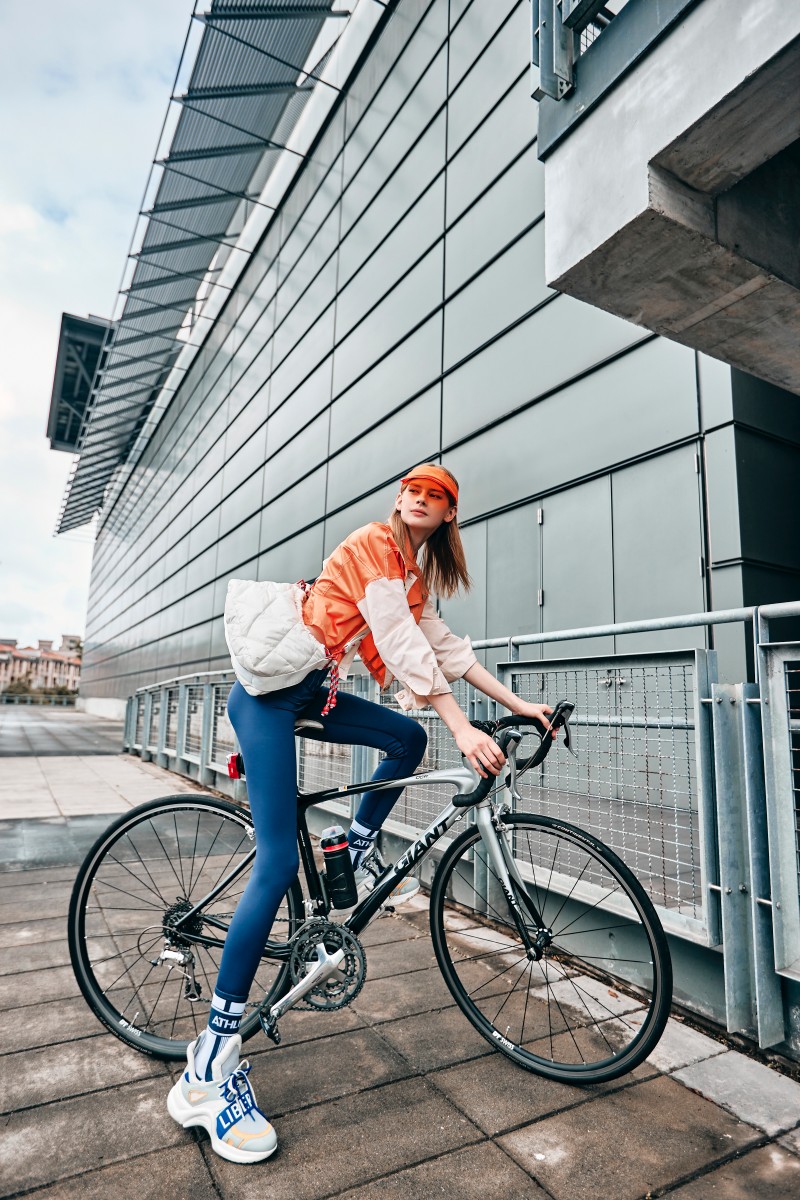 台灣之光！顛覆瑜珈的新運動品牌 COZY PUNCH  登場！