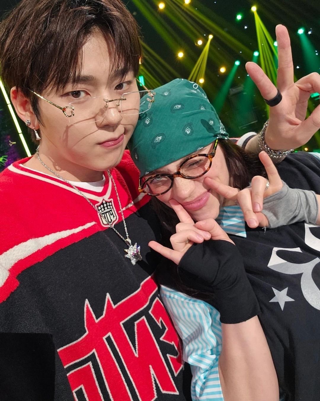 南韓超人氣歌手 ZICO 將與 Billie Eilish 合作「幹大事」？兩人親密合照曝光！網：太狂⋯