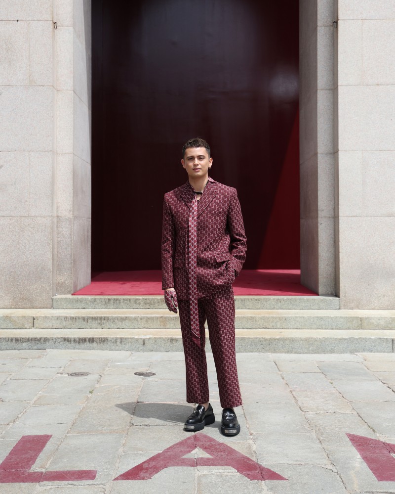 日本男神福士蒼汰、超紅泰星 Billkin ⋯都來了！Gucci 2025 春夏男裝大秀登場！