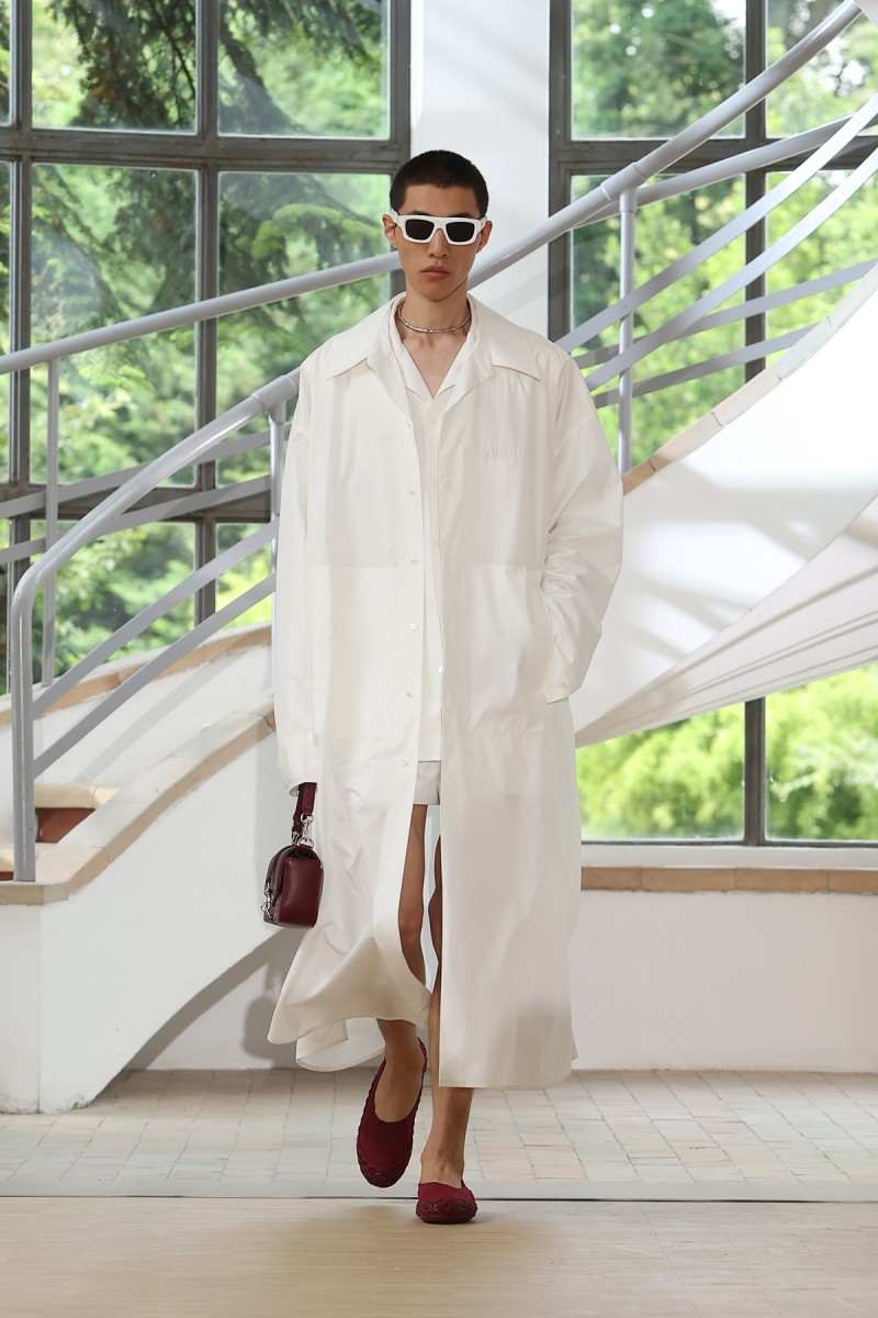 日本男神福士蒼汰、超紅泰星 Billkin ⋯都來了！Gucci 2025 春夏男裝大秀登場！