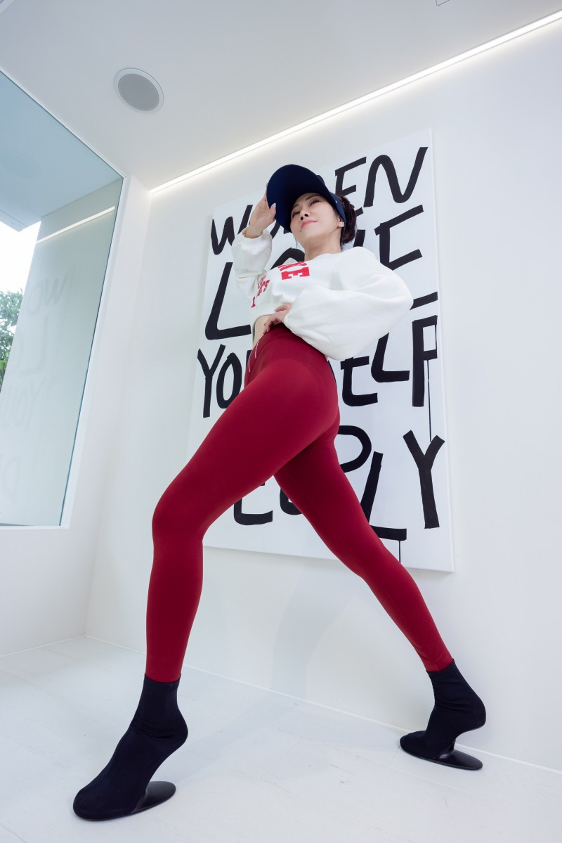 台灣之光！顛覆瑜珈的新運動品牌 COZY PUNCH  登場！